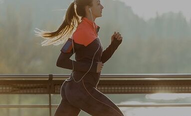 satu set latihan untuk menurunkan berat badan di seluruh badan